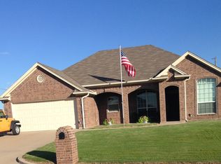 1504 Dresser St, Graham, TX 76450