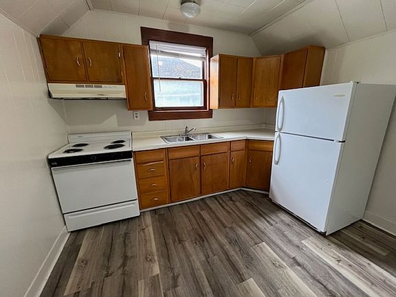 3rd image of 511 S Michigan Ave #2