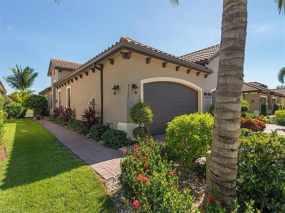 2nd image of 9512 Isla Bella Cir