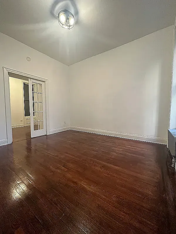 448 West 57th Street — Photo 4