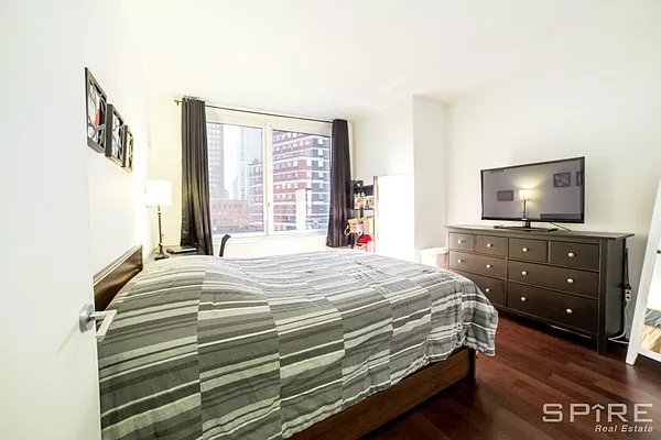 Rented by Spire Group | media 12