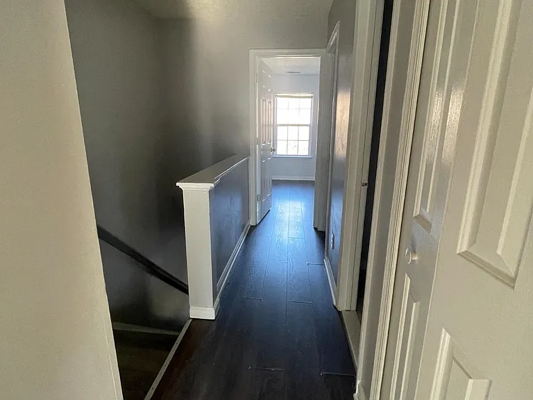 313 Stafford Mews Ln — Photo 11