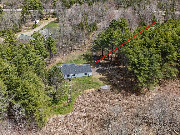 2nd image of 722 New England Road