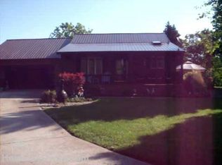 1972 Hash Ridge Rd, Barboursville, WV 25504