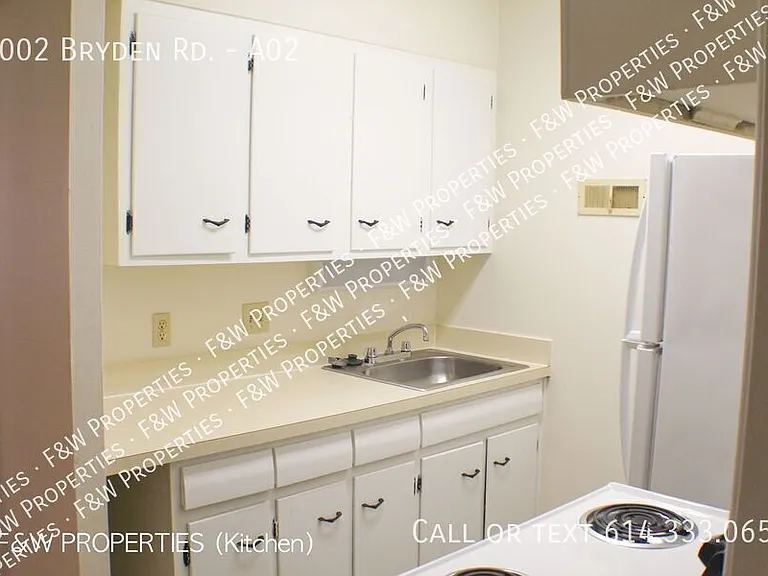 1002 Bryden Rd #A02 — Photo 33