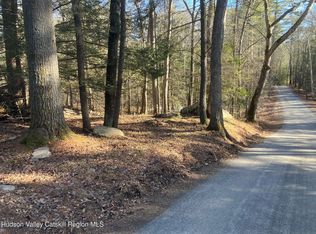Wynkoop Rd, Olivebridge, NY 12461