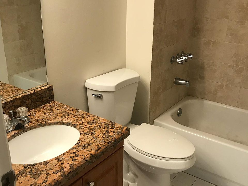2nd Bathroom/Guest bathroom