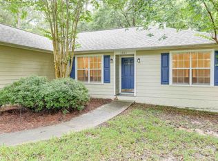 1883 Folkstone Rd, Tallahassee, FL 32312