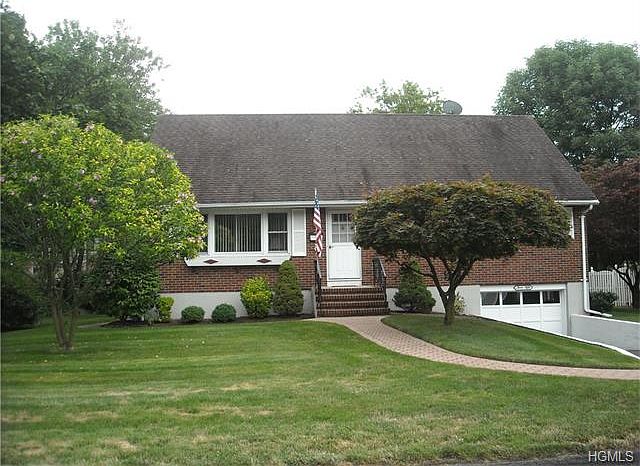 1st image of 350 Manor Blvd