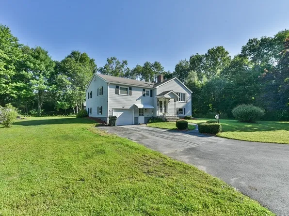 85 Klebart Ave, Webster, MA 01570
