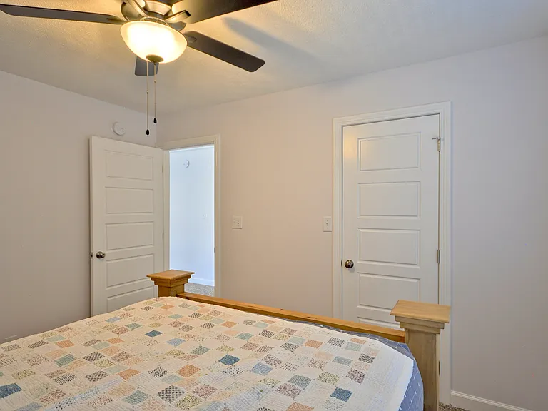 279 Bluebriar Trce — Photo 44