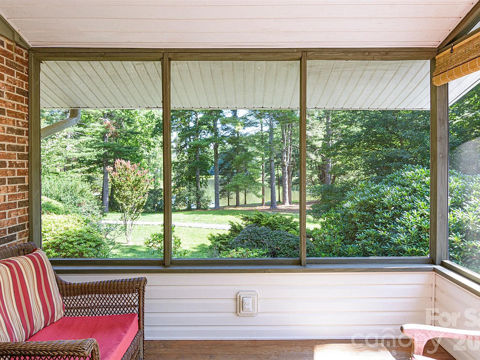 1st image of 111 W Kindy Forest Dr