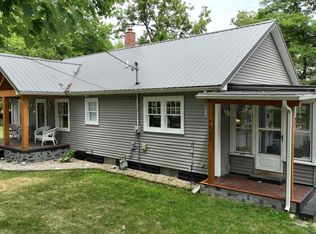 1607 Lawson Ln, Monticello, IN 47960