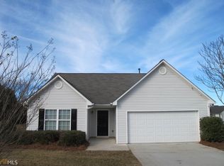 227 Oliver Ridge Dr, Commerce, GA 30529