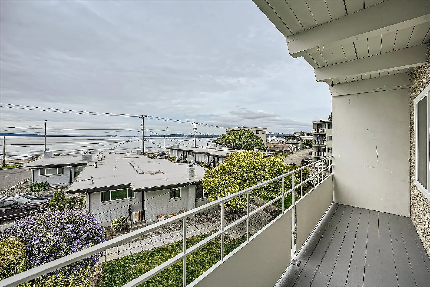 Anne Vista Apartments — Photo 4