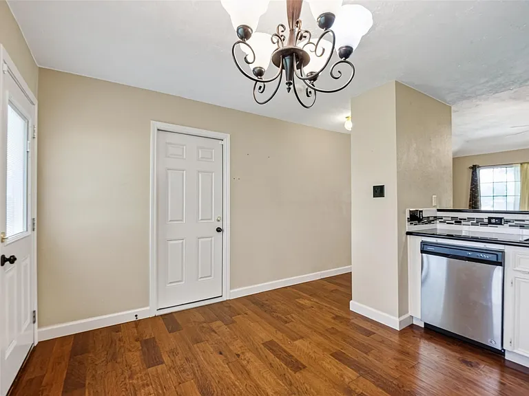 2914 County Road 855B — Photo 16