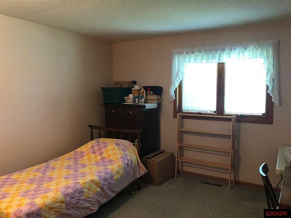2nd image of 320 Hensonshire Dr