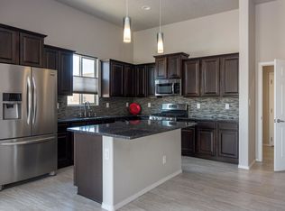 7301 Valle Cantero Ln NW, Albuquerque, NM 87114