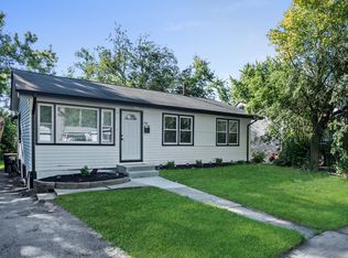 708 S Oltendorf Rd, Streamwood, IL 60107