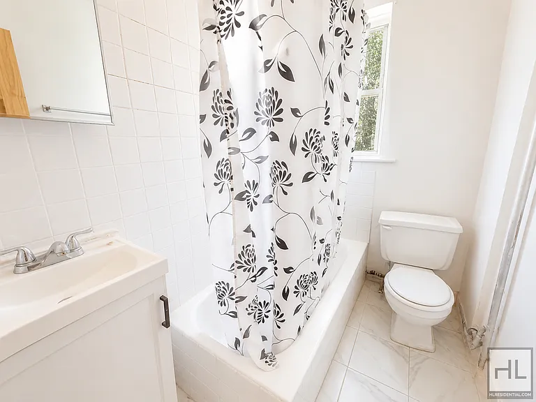 417 Grant Ave #2 — Photo 7