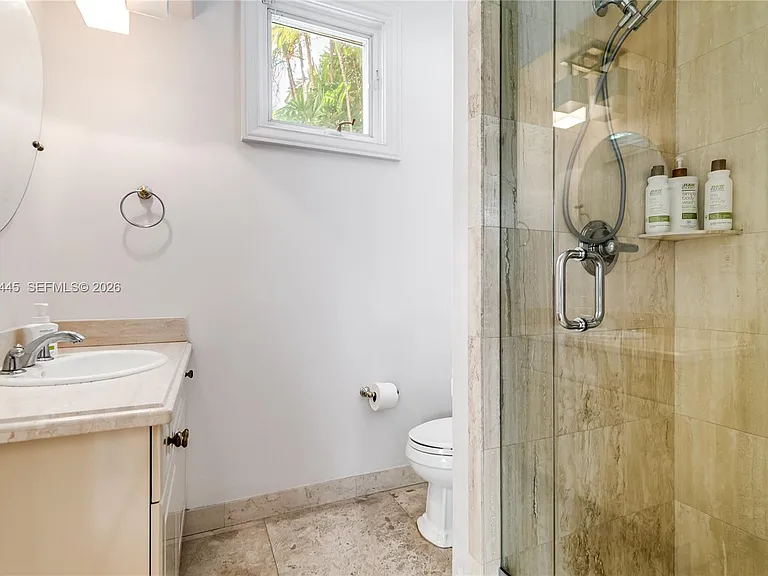709 Idlewyld Dr — Photo 25