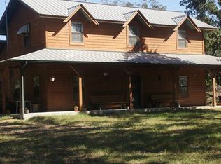 392 Mundine Rd, Elgin, TX 78621