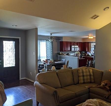 3rd image of 10303 Juniper Glen Dr