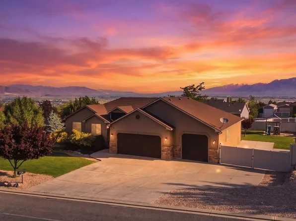 6 W Park Dr, Elk Ridge, UT 84651