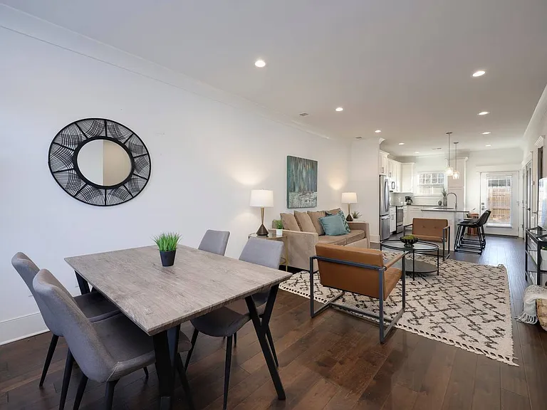 6511 Robertson Ave #13 — Photo 5