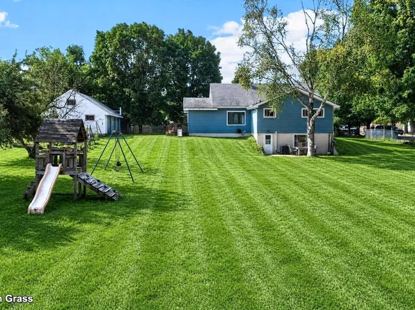 932 Atwood Ave, Park Falls, WI 54552