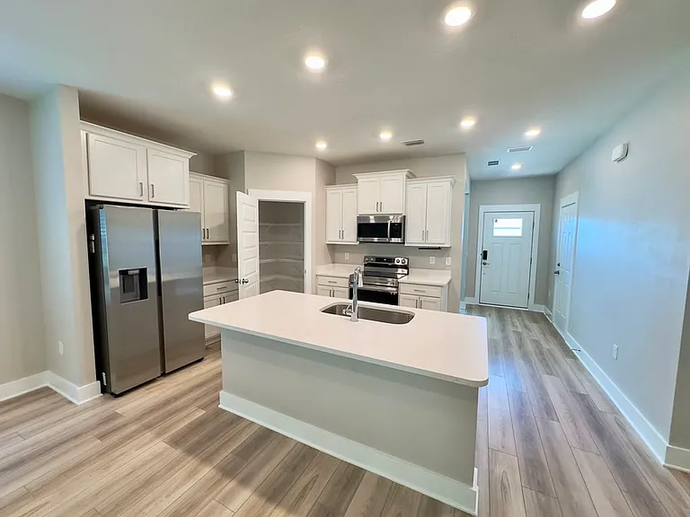 3679 Applewood Dr — Photo 7