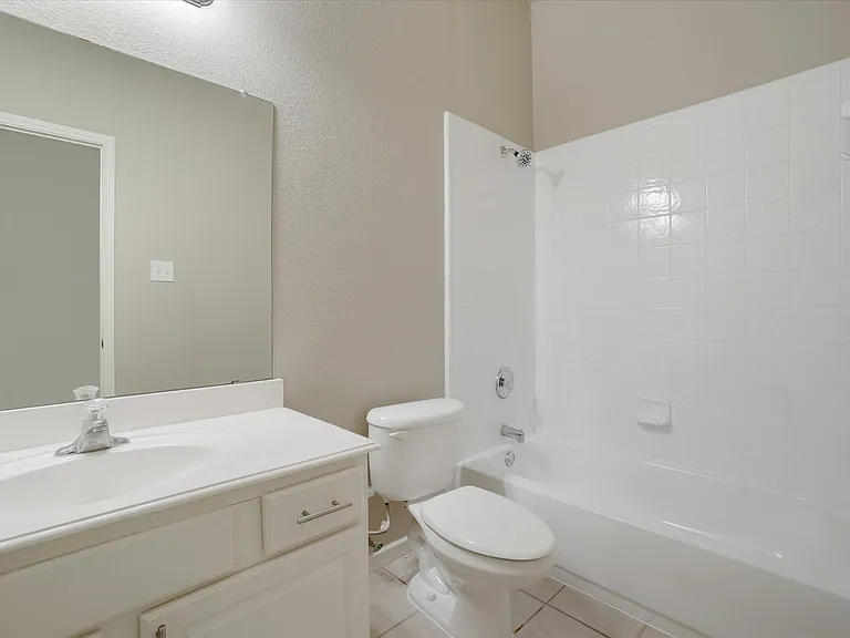 1612 Balboa Ln — Photo 17