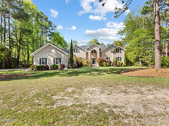 2nd image of 4614 Bentley Drive