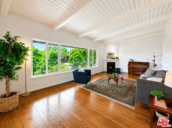 3543 Lavell Dr, Los Angeles, CA 90065