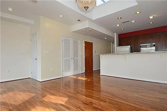 1015 H St NE #3 — Photo 9
