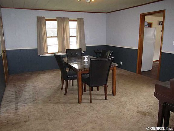 5th image of 12 Browns Ave