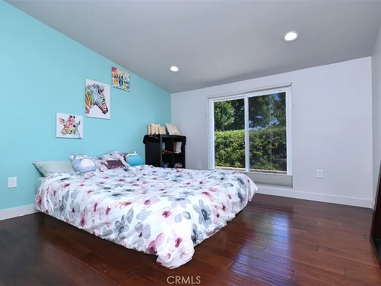 4347 Coronet Dr — Photo 17
