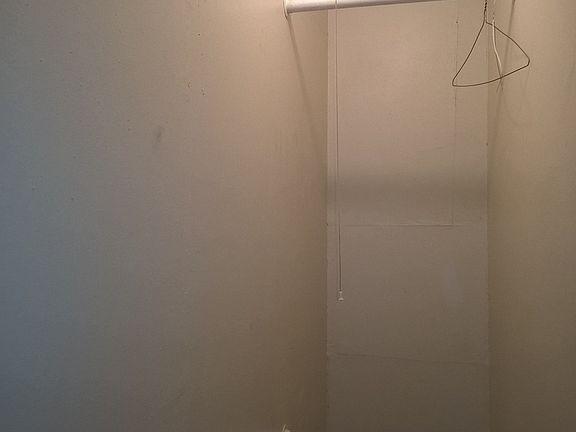 DEEP CLOSETS FOR STORAGE