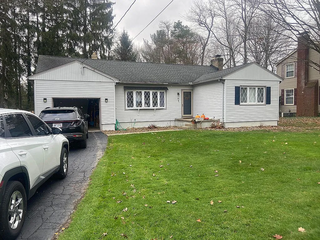 15 Walker Ct photo 1
