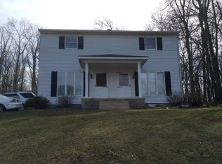 3648 Aldinger Rd #2, Seven Valleys, PA 17360