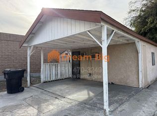 14653 Washington Dr, Fontana, CA 92335
