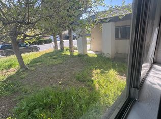 1213 Symphony Way, Modesto, CA 95351