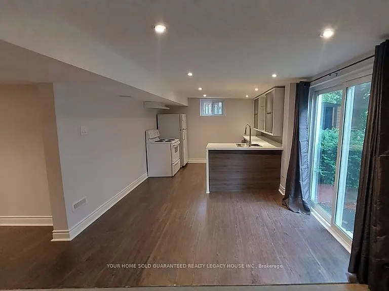 406 Orsi Ave #BASEMENT — Photo 12