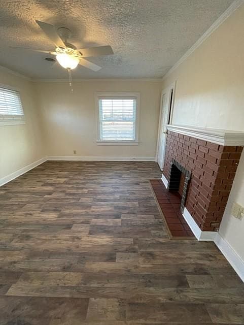 Unit 4 Living Room