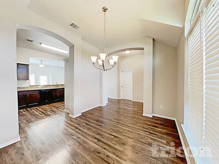 1058 Pleasant Bnd — Photo 5