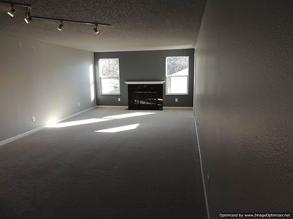 3rd image of 13216 NE Salmon Creek Ave Unit 8E