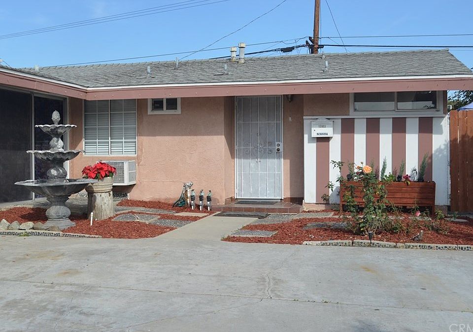 1st image of 13953 Hawes St