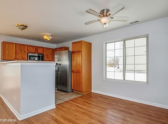 4th image of 965 W Savannah Dr #965