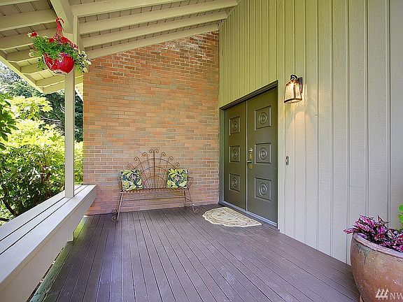3rd image of 4760 89th Ave SE