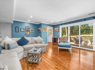 2023 Holland Brook Rd W, Branchburg, NJ 08876